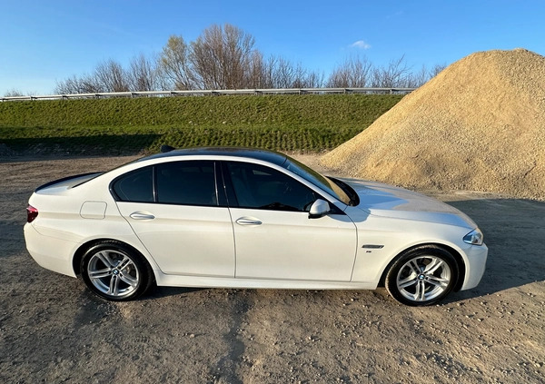 BMW Seria 5 cena 99900 przebieg: 150200, rok produkcji 2016 z Puławy małe 154